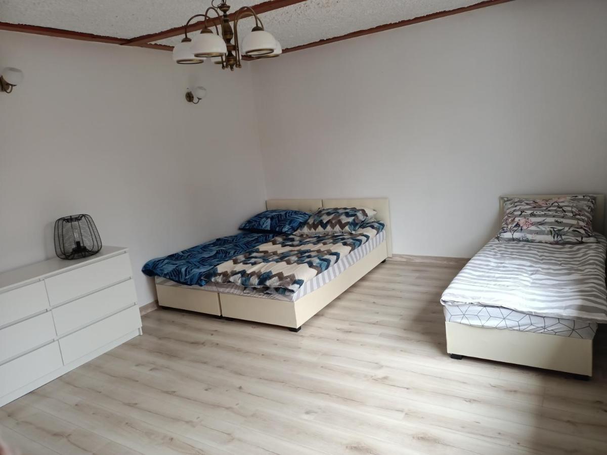 Pokoje Na Jasminowej Villa Pisz Eksteriør billede